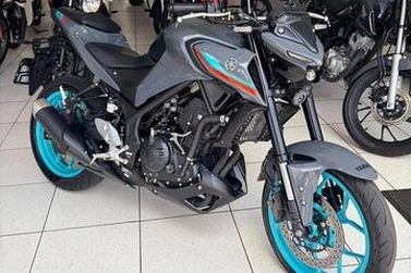 YAMAHA MT-03