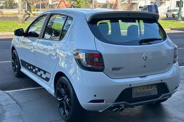 Renault SANDERO