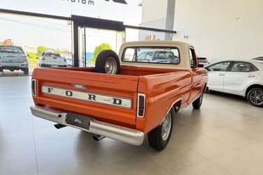Ford F-100