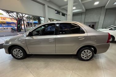 Toyota ETIOS