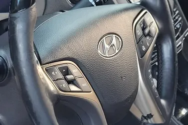 Hyundai AZERA