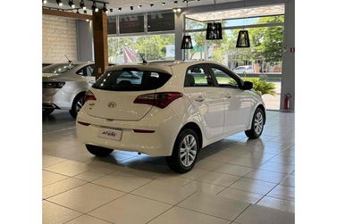 Hyundai HB20S