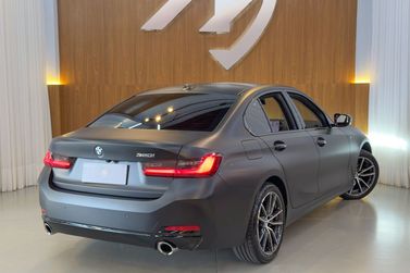 BMW 320iA