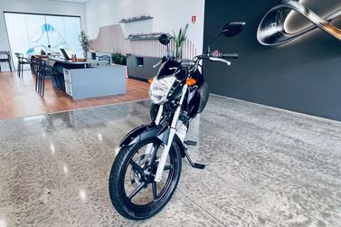 YAMAHA YBR