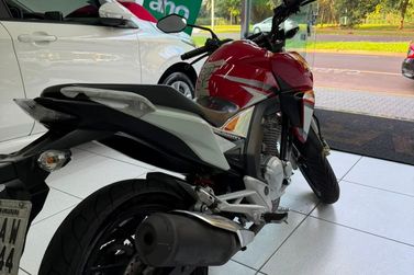 HONDA CB