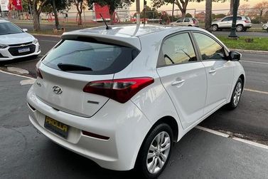 Hyundai HB20