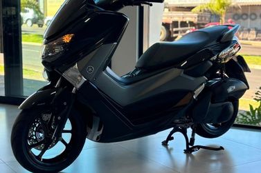 YAMAHA NMAX