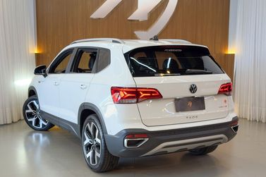 VolksWagen TAOS