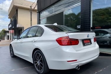 BMW 320iA
