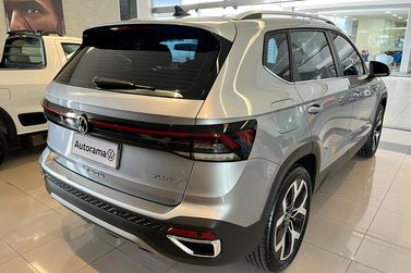 VolksWagen TAOS