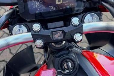 HONDA CB