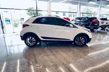 Hyundai HB20X