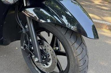 YAMAHA FLUO