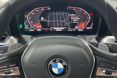 BMW 320iA
