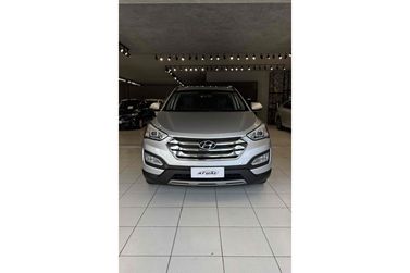 Hyundai Santa