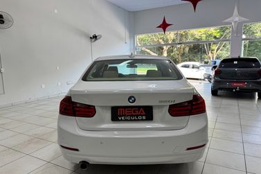 BMW 320iA
