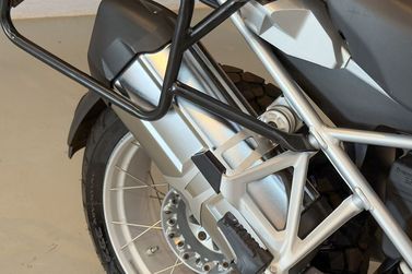 BMW R