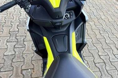 YAMAHA AEROX