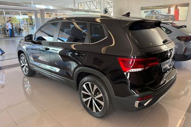 VolksWagen TAOS