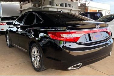 Hyundai AZERA