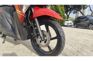 YAMAHA NEO