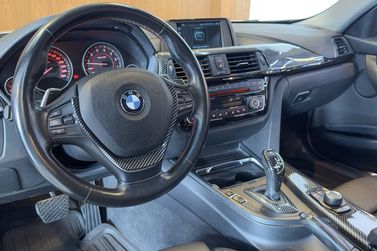 BMW 320iA