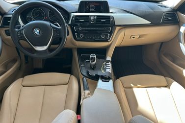 BMW 320iA