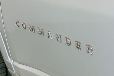 Jeep Commander