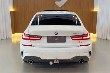 BMW 320iA