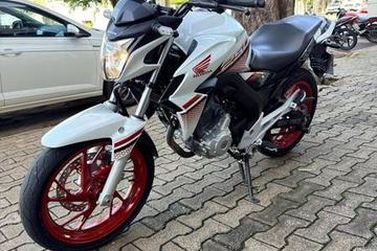 HONDA CB