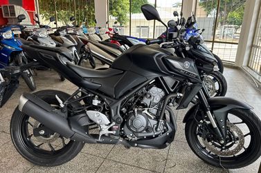 YAMAHA MT-03