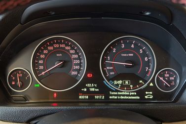 BMW 320iA