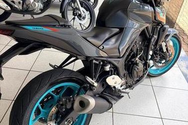 YAMAHA MT-03