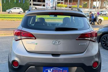 Hyundai HB20X