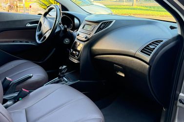 Hyundai HB20X
