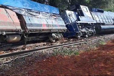 Desnível em ferrovia provoca descarrilhamento de locomotivas e vagões na região