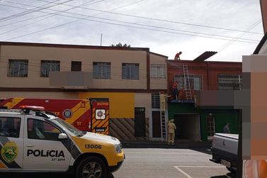 Acidente de trabalho deixa dois homens gravemente feridos no bairro Rocio