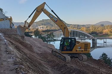 Ponte Manoel Ribas estará fechada durante o final de semana
