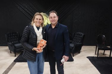 Secretaria de Assist&ecirc;ncia Social realiza a&ccedil;&atilde;o do Maio Laranja durante evento na UGV