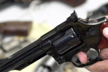 Homem fica ferido ap&oacute;s ser baleado na perna em Uni&atilde;o da Vit&oacute;ria 