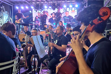 Jazz Sinf&ocirc;nica SIM e Flow Drive se reencontram em show especial dos 15 anos do Instituto