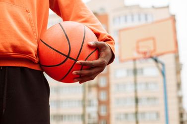 Porto Uni&atilde;o coloca o basquete regional em quadra com etapa da Liga Serrana