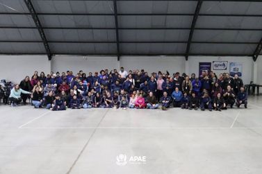 APAEs de Uni&atilde;o da Vit&oacute;ria e Porto Uni&atilde;o realizam encontro de integra&ccedil;&atilde;o 