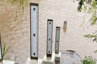 Rio Igua&ccedil;u chega a 4,46 metros em Uni&atilde;o da Vit&oacute;ria na manh&atilde; desta ter&ccedil;a-feira