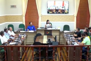 Câmara aprova e prefeitura aplica reajuste de 7% para servidores públicos