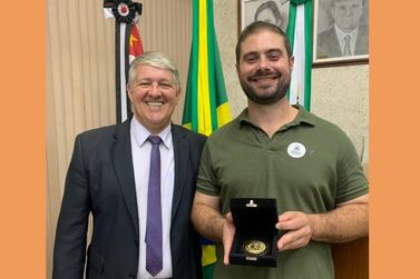 Sensei Guilherme Daud &eacute; homenageado pela C&acirc;mara de S&atilde;o Jo&atilde;o da Boa Vista