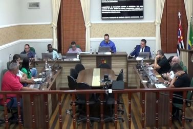 Vereadores de Vargem apoiam APAEs contra decreto do Governo Federal