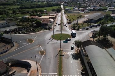 Buracos e falta de sinaliza&ccedil;&atilde;o lideram reclama&ccedil;&otilde;es sobre o tr&acirc;nsito em Vargem