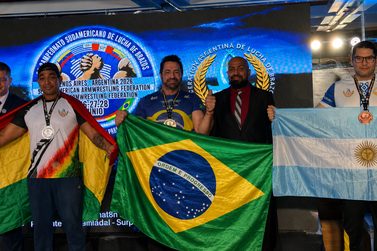Marcelo Oliveira conquista ouro no 12&ordm; Campeonato Sul-Americano de Luta de Bra&ccedil;o