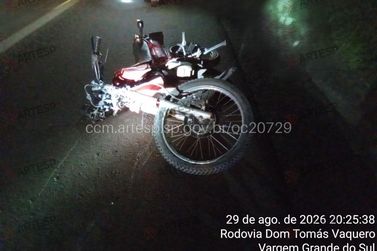 Motociclista morre ap&oacute;s atingir boi na SP-344 em Vargem Grande do Sul